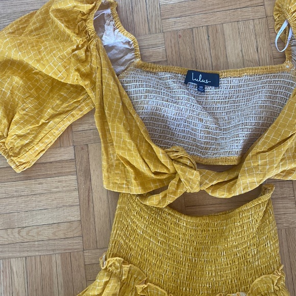 Lulus two piece mustard yellow skirt and crop top set - Picture 6 of 6